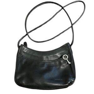 Fossil Vintage Black Leather Slouch Saddle Crossbody Bag with Key Zipper Pull
